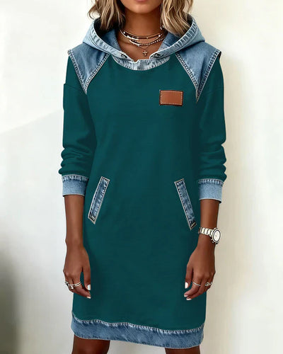 Ula | Luźna sukienka z kontrastowym kapturem